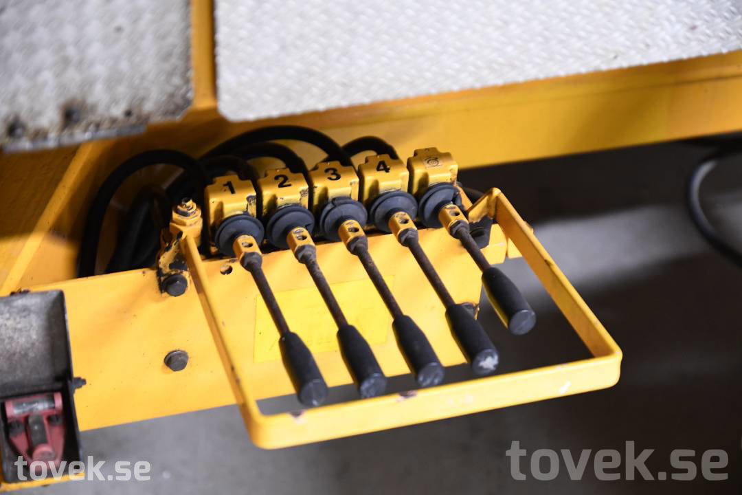 Slider image 17