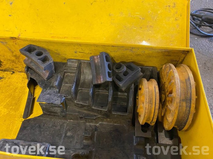 Slider image 9