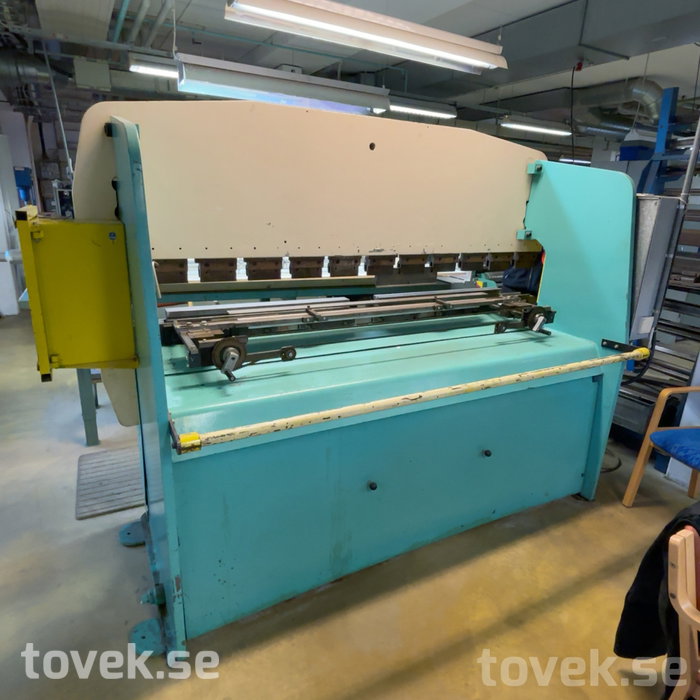 Slider image 3