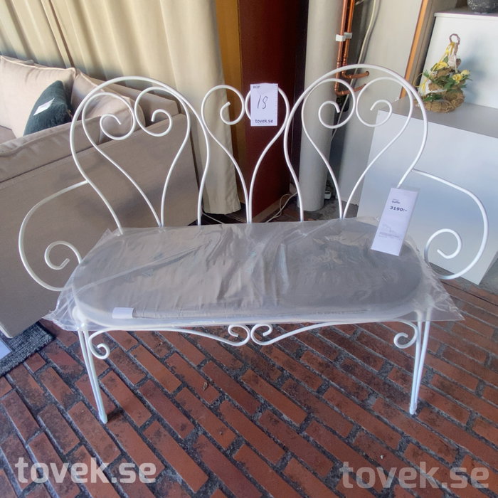 Slider image 0