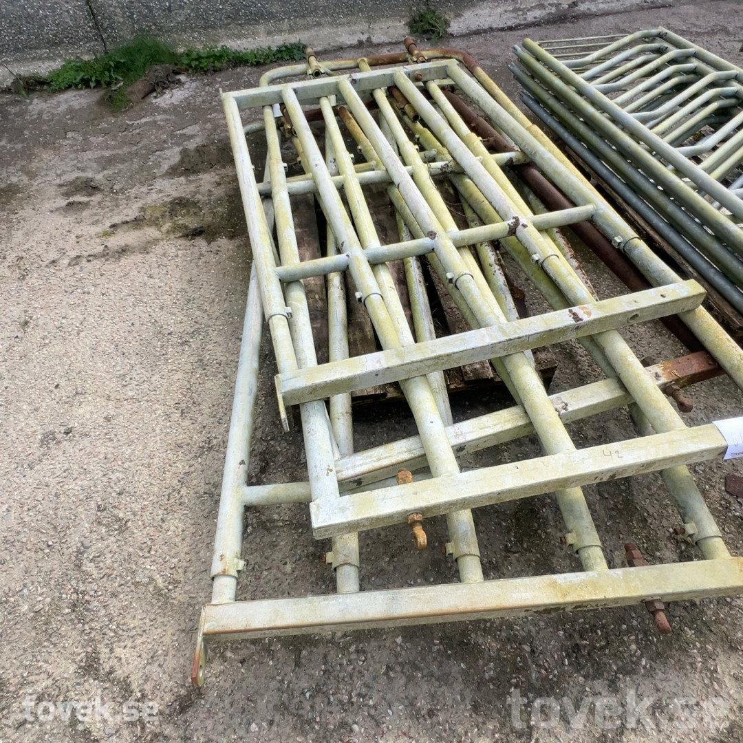 Slider image 3