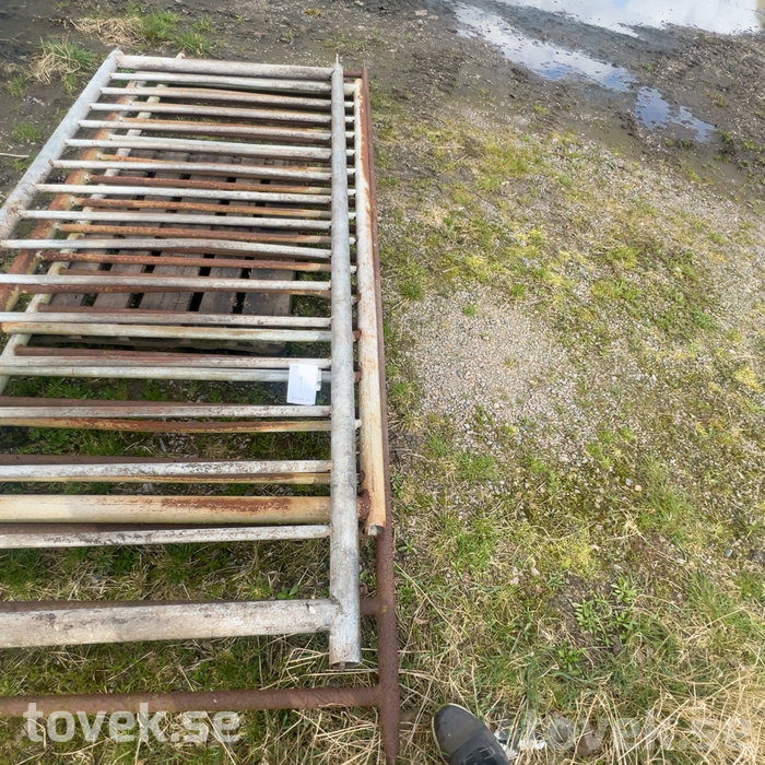 Slider image 3