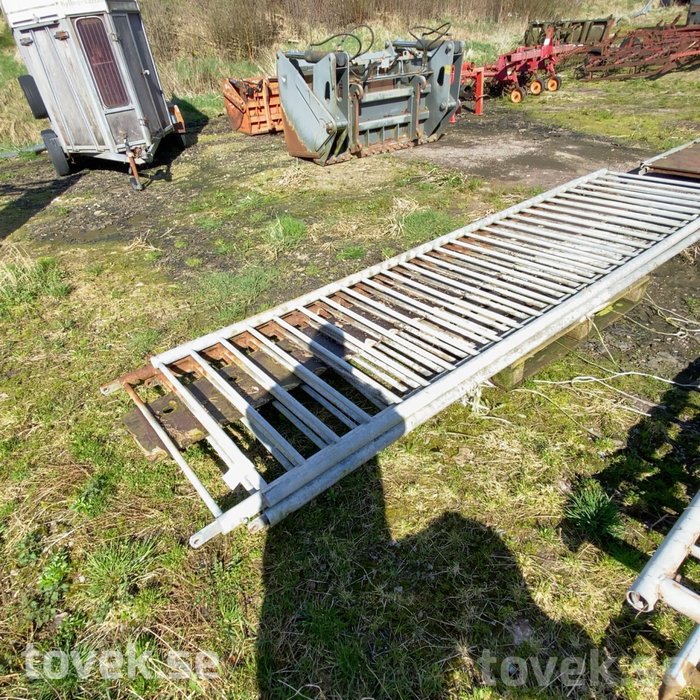 Slider image 0