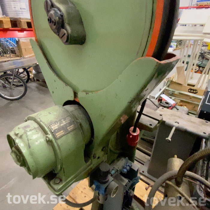 Slider image 13