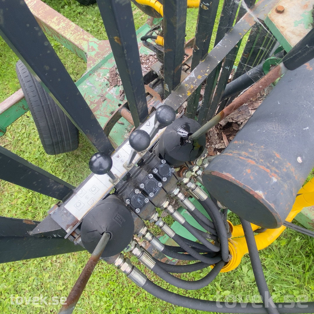 Slider image 16