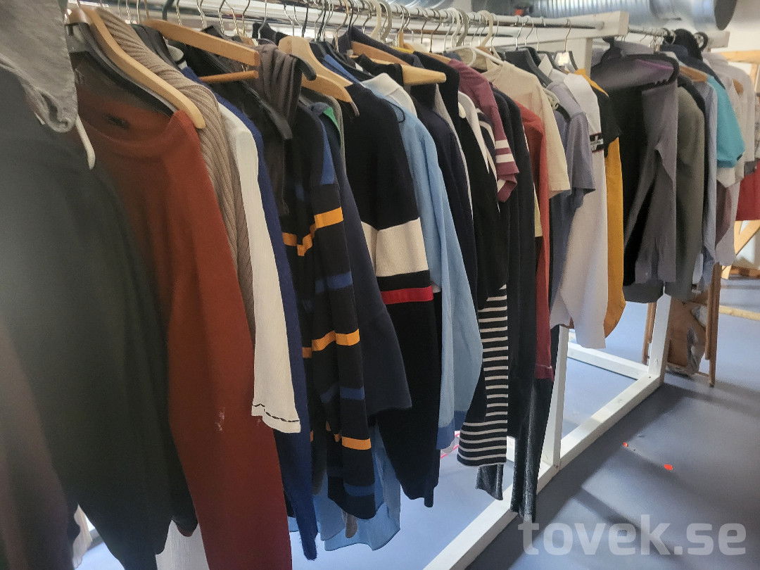 Slider image 32
