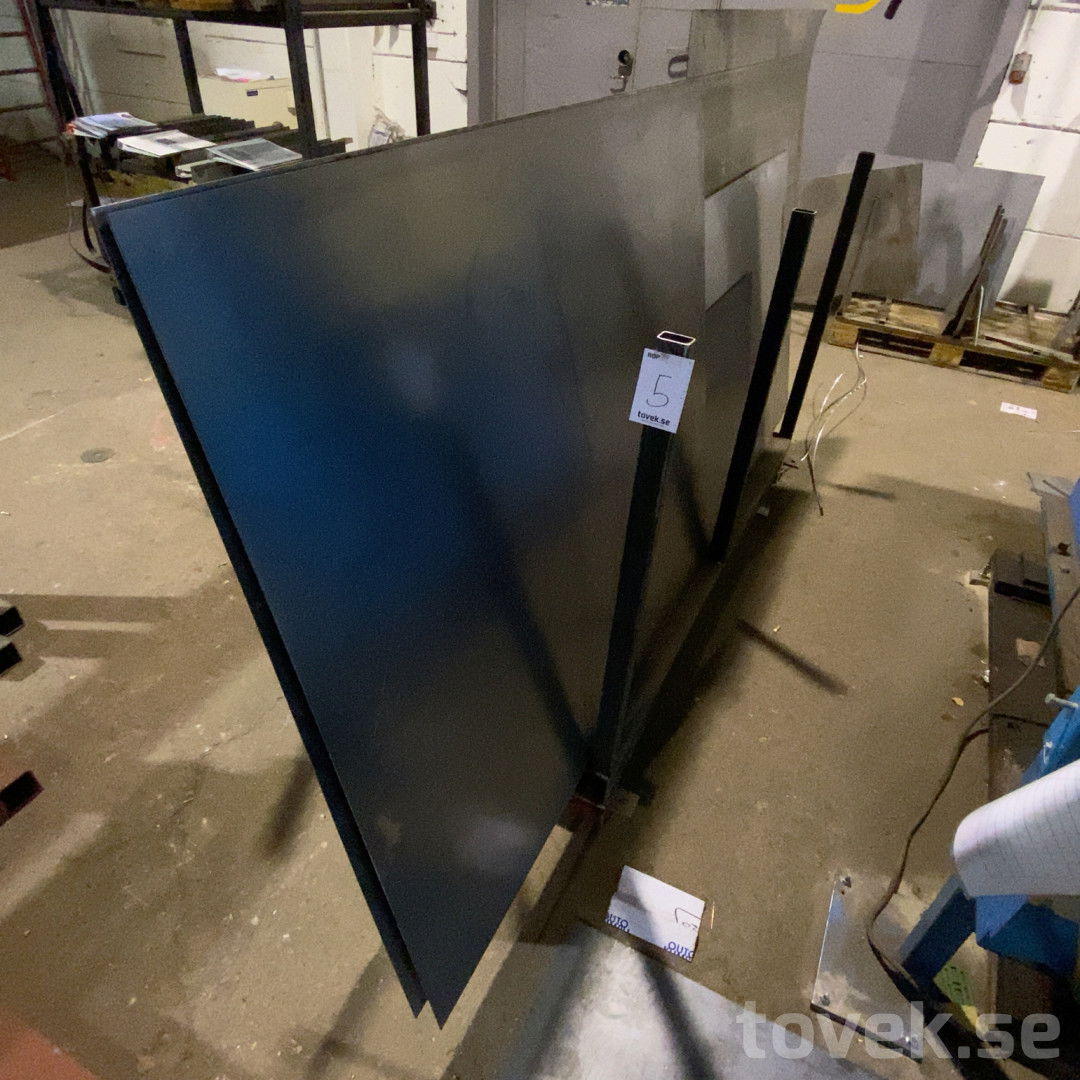 Slider image 0