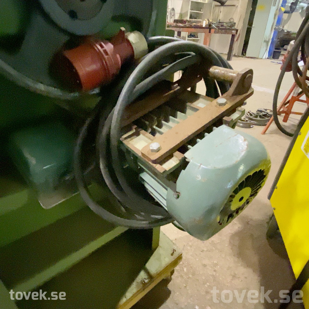 Slider image 9