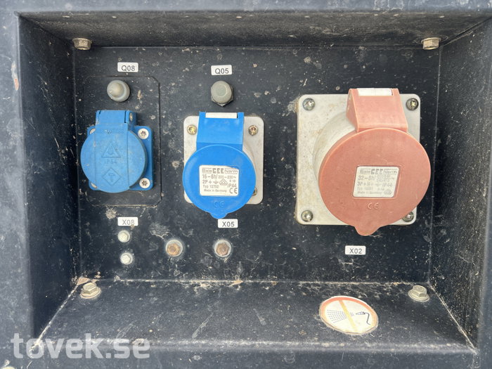 Slider image 3