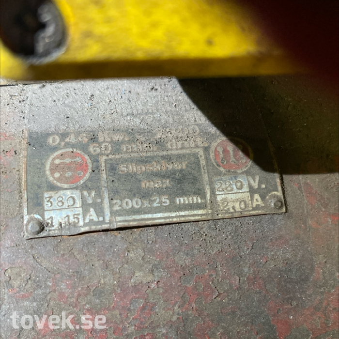Slider image 7