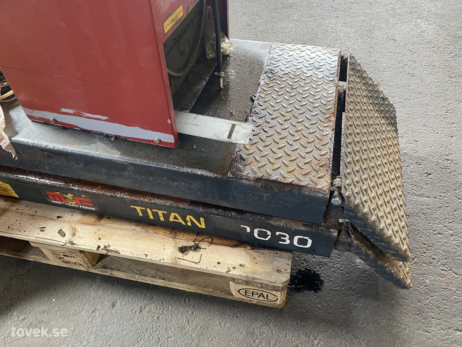 Slider image 3