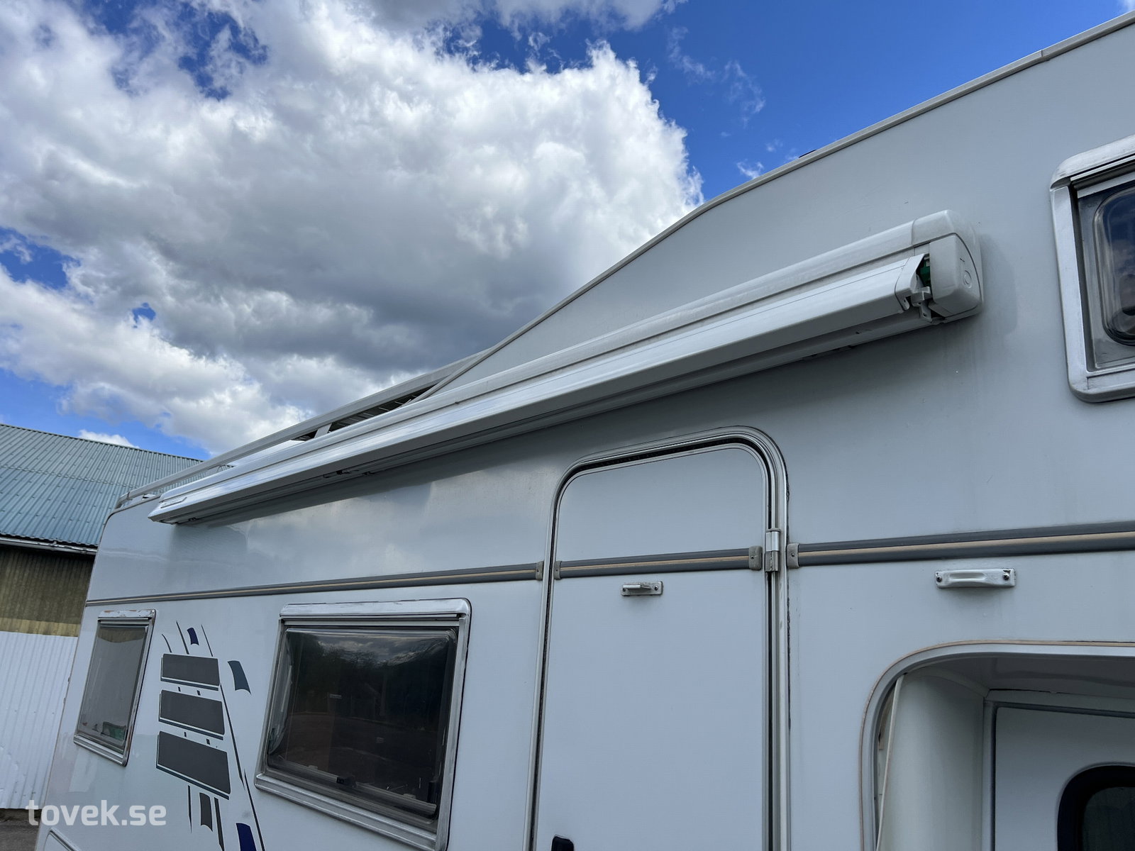 Slider image 9