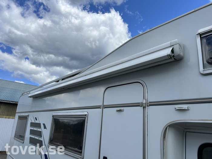 Slider image 9
