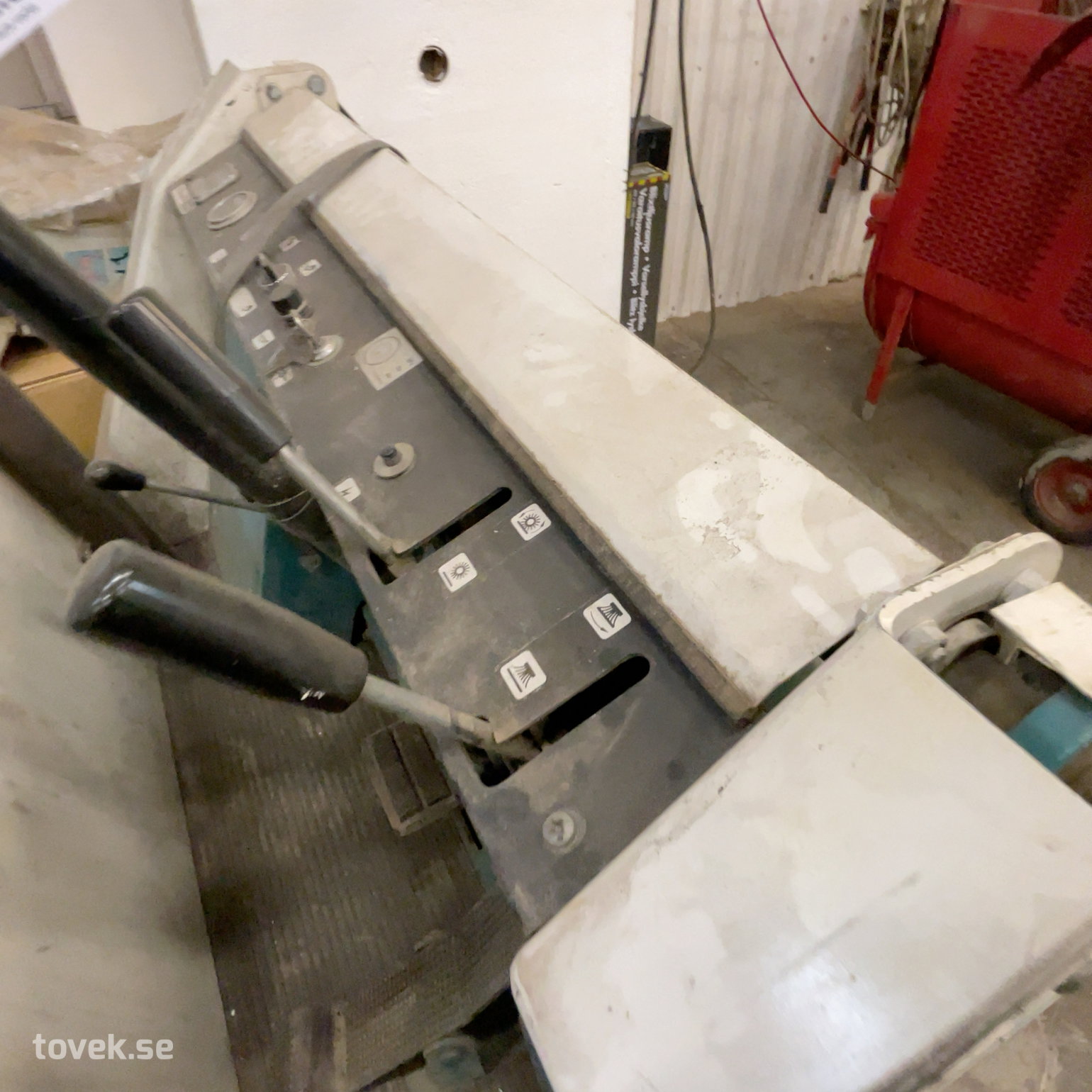 Slider image 3