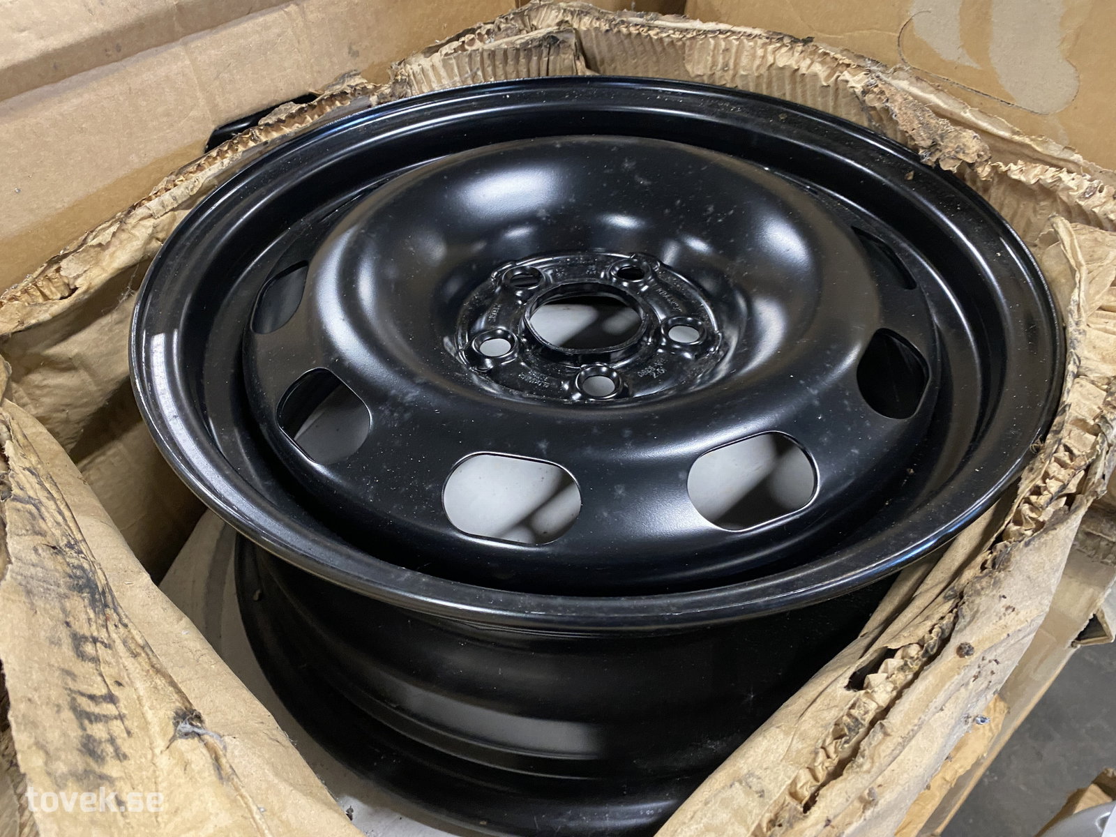 Slider image 24