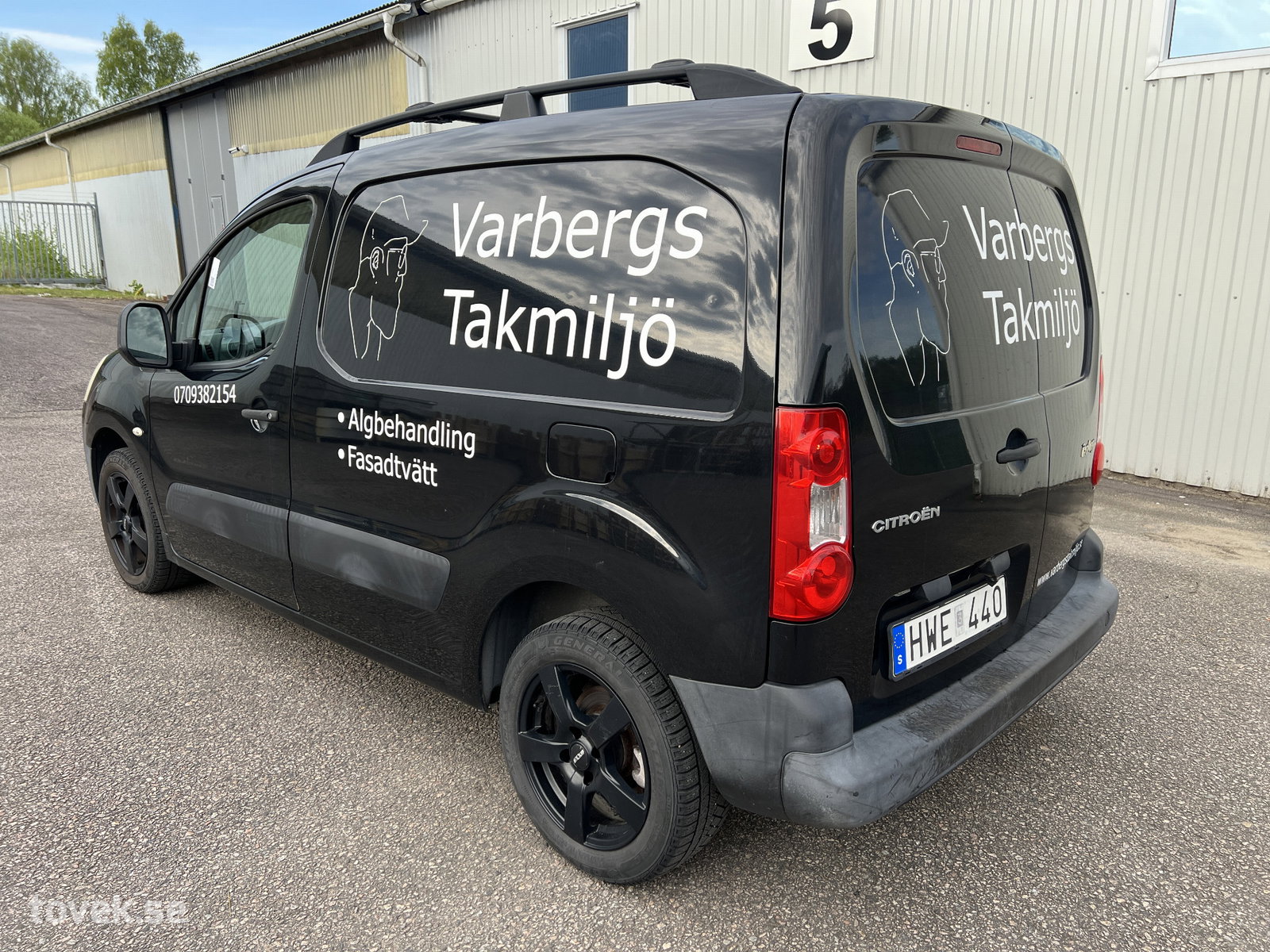 Slider image 6