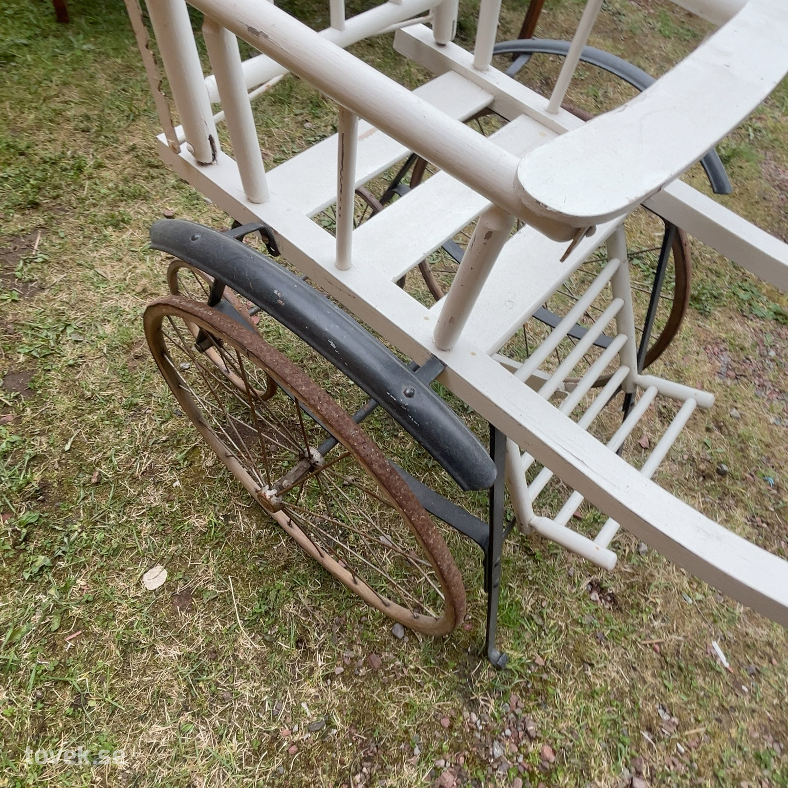 Slider image 10
