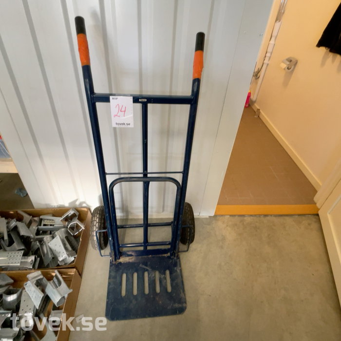 Slider image 0