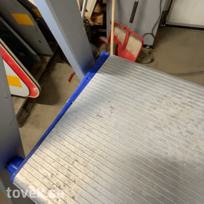 Slider image 3