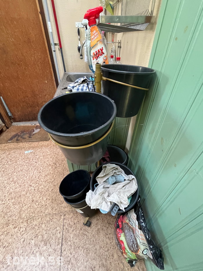 Slider image 24