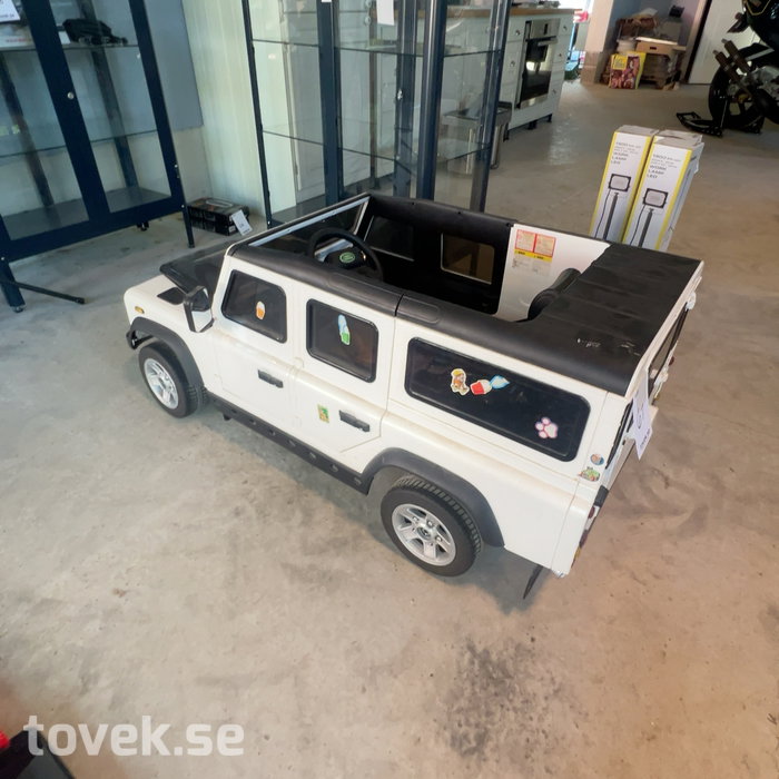 Slider image 0
