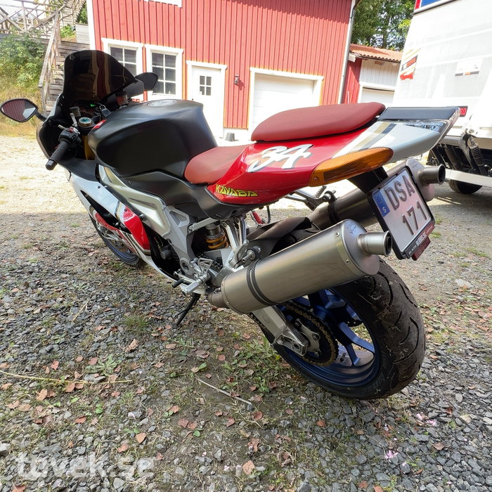 Slider image 4