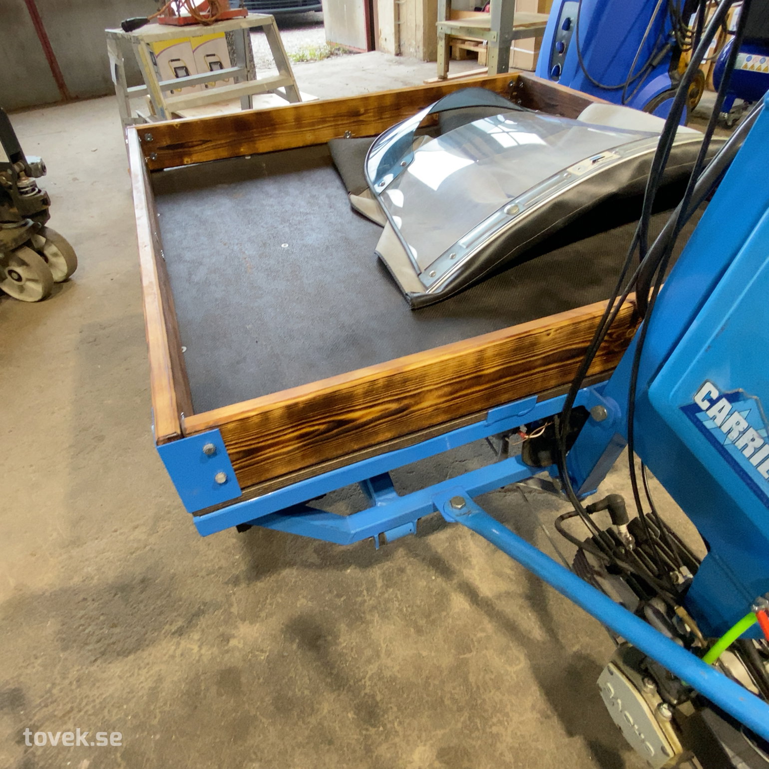 Slider image 10