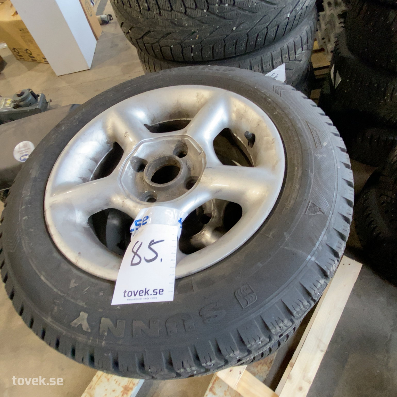 Slider image 4