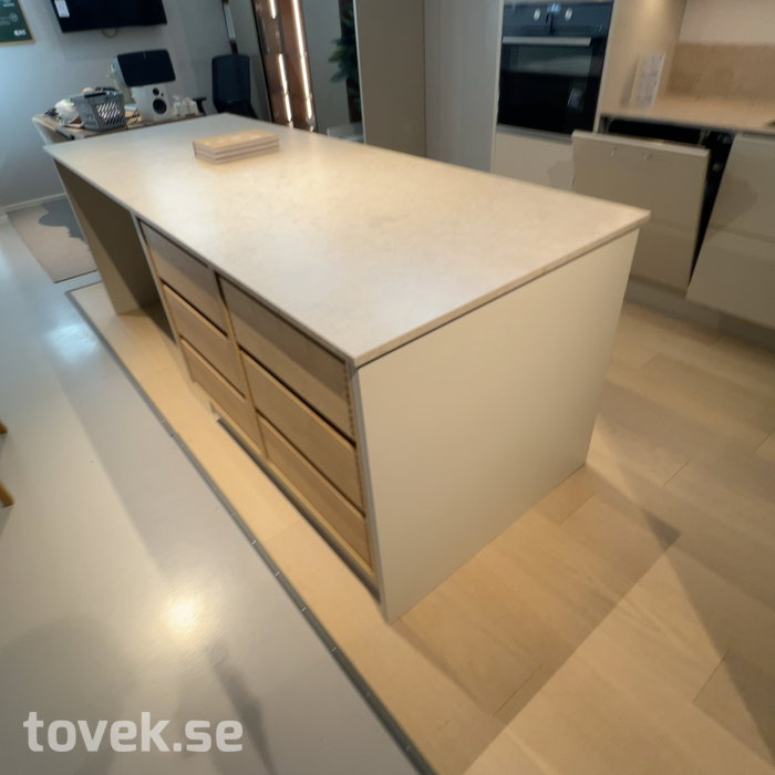 Slider image 3