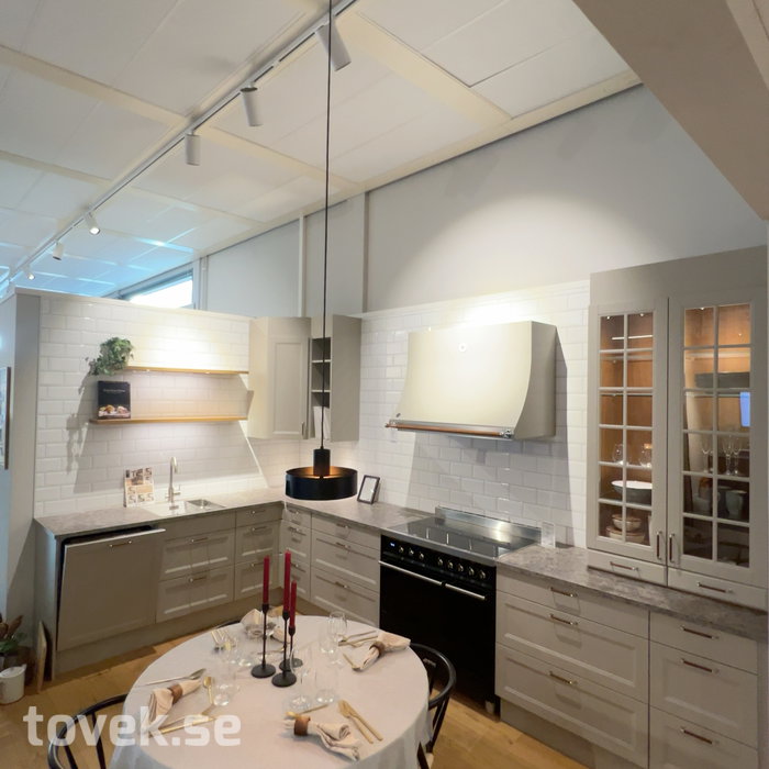 Slider image 0