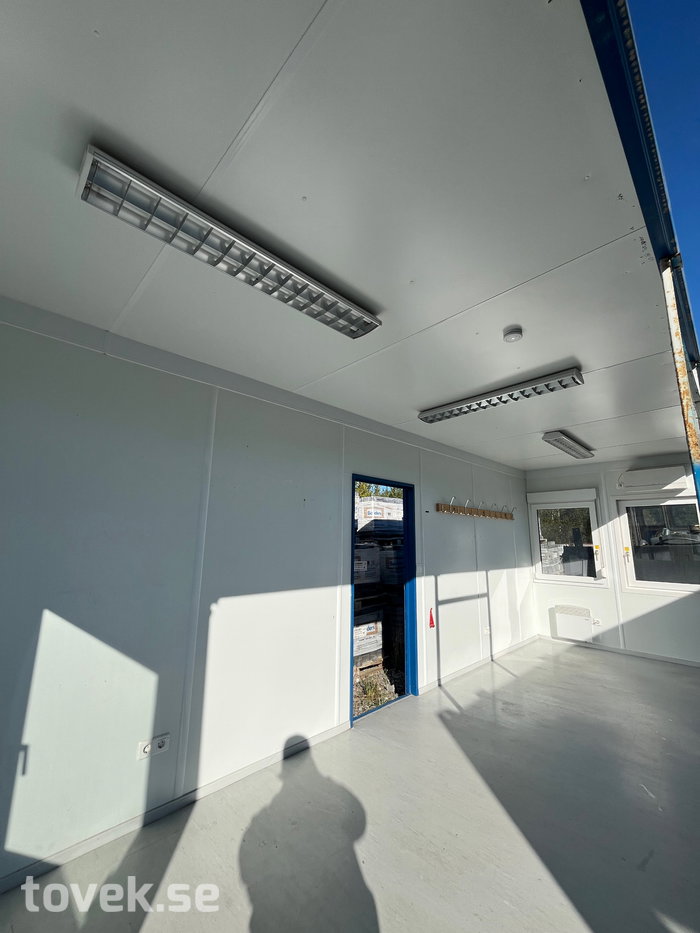 Slider image 4