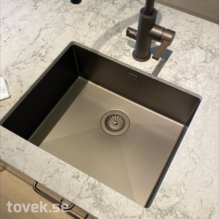 Slider image 7