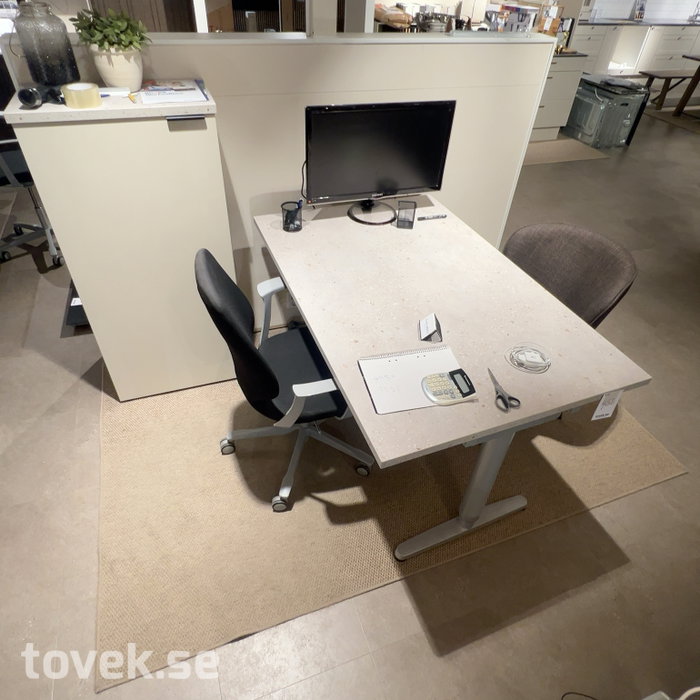 Slider image 0