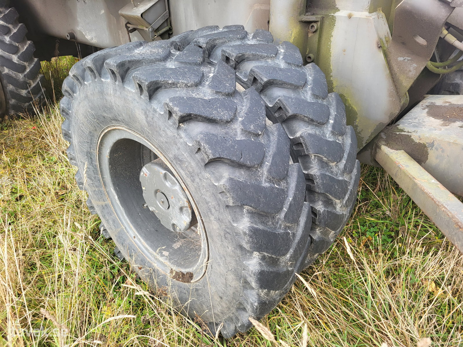 Slider image 4