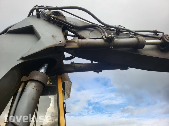 Slider image 8