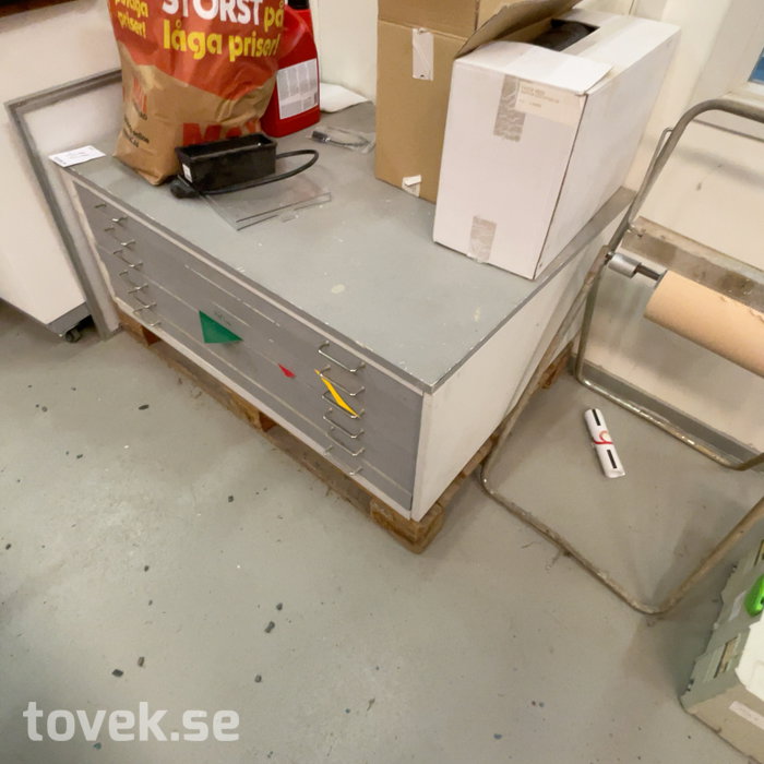 Slider image 0