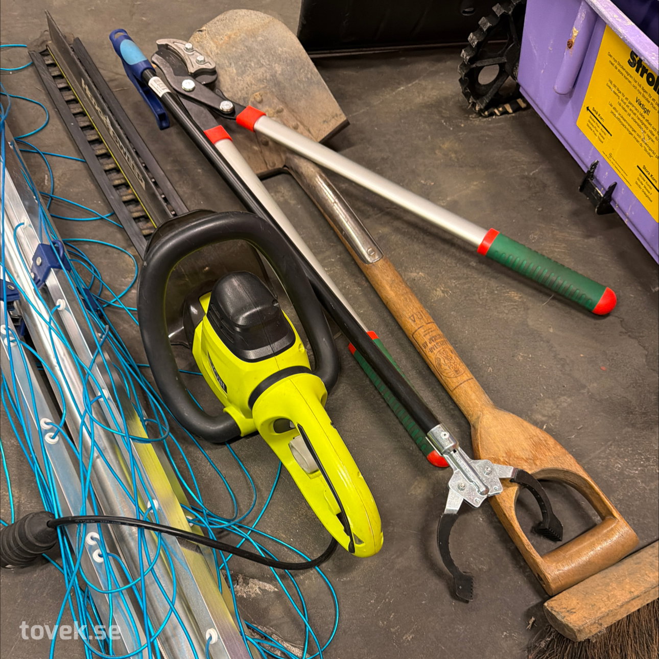 Slider image 1