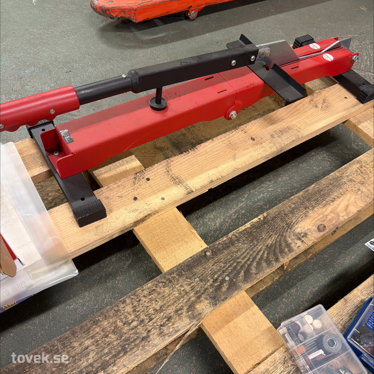 Slider image 3