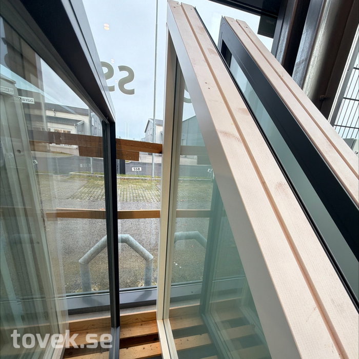 Slider image 0