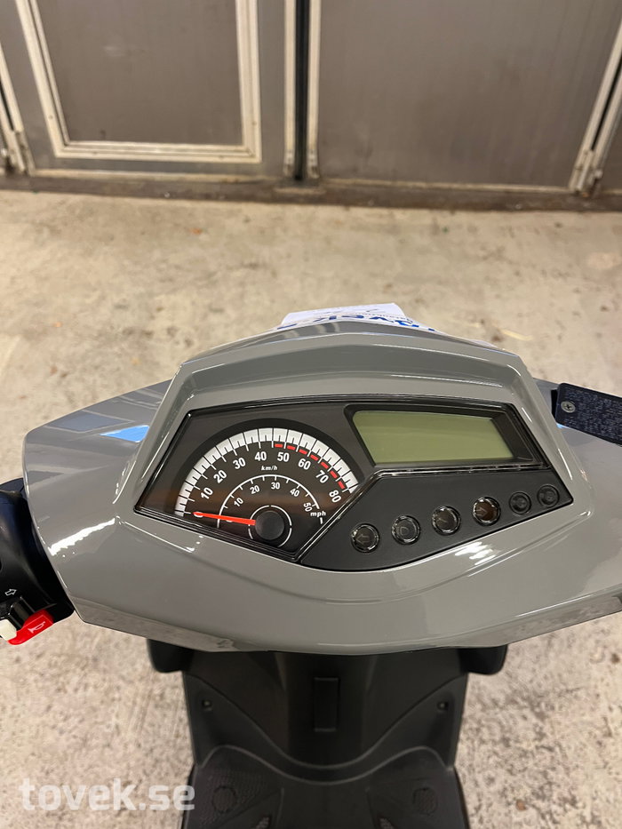 Slider image 8