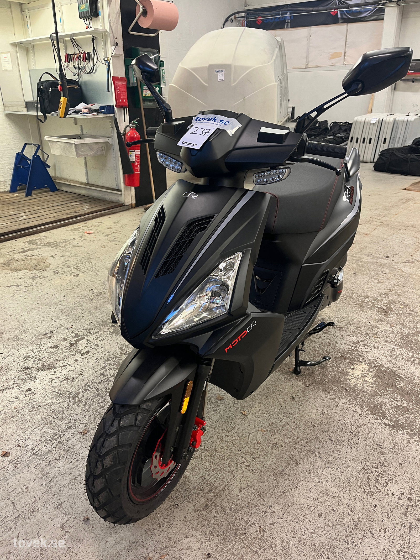 Slider image 17