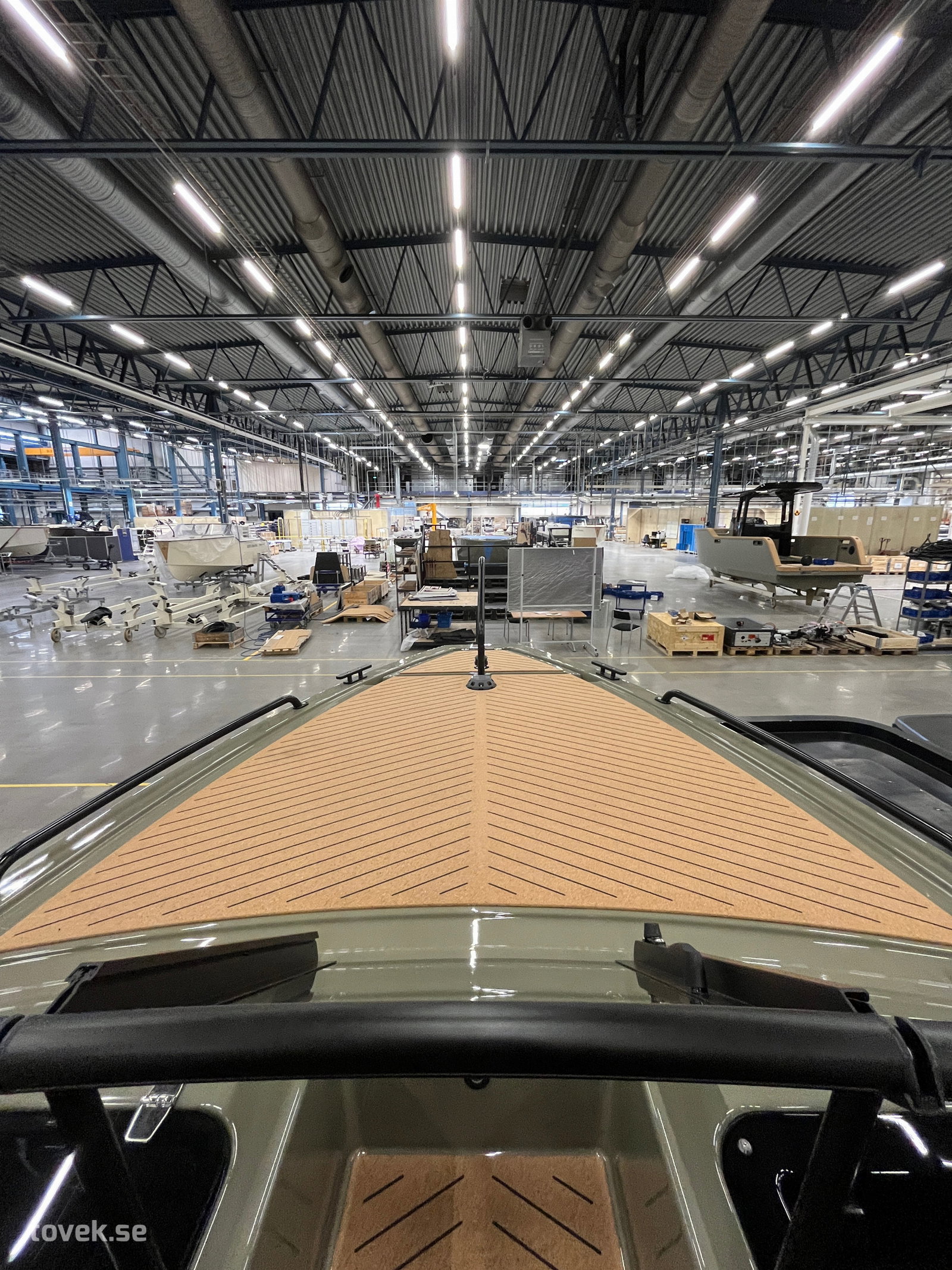 Båt - Elbåt XShore 1 Open Green, fabriksny | Toveks Auktioner ...