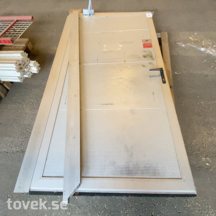Slider image 0