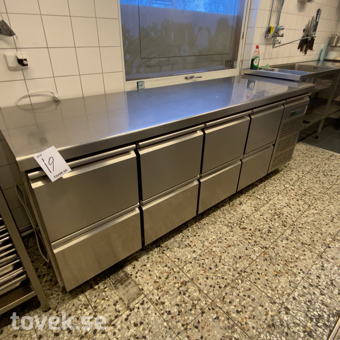 Slider image 0