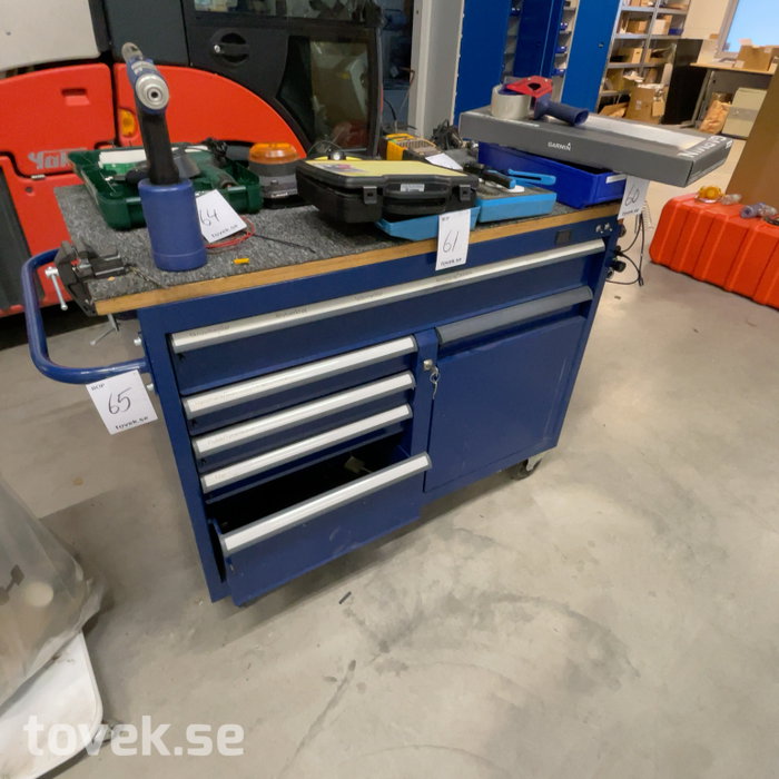 Slider image 0