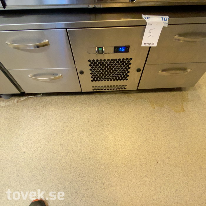Slider image 0