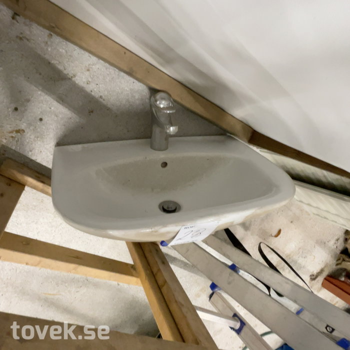 Slider image 0