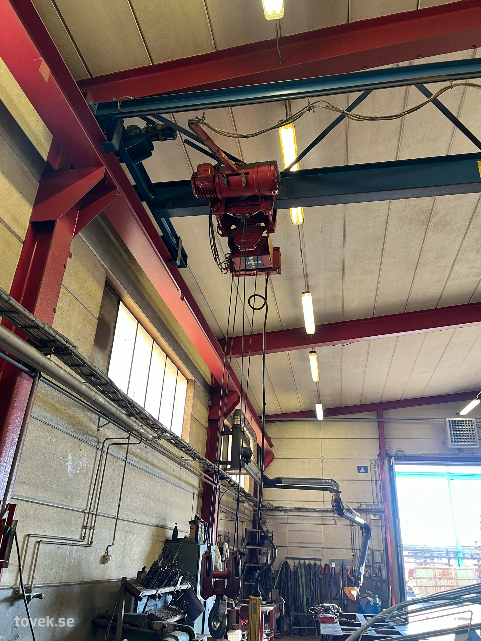 Travers 3 ton Demag  ca 7,5m (55)