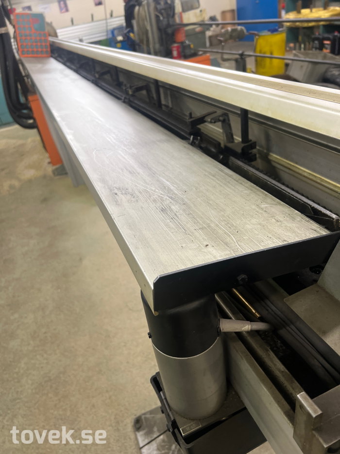 Slider image 13