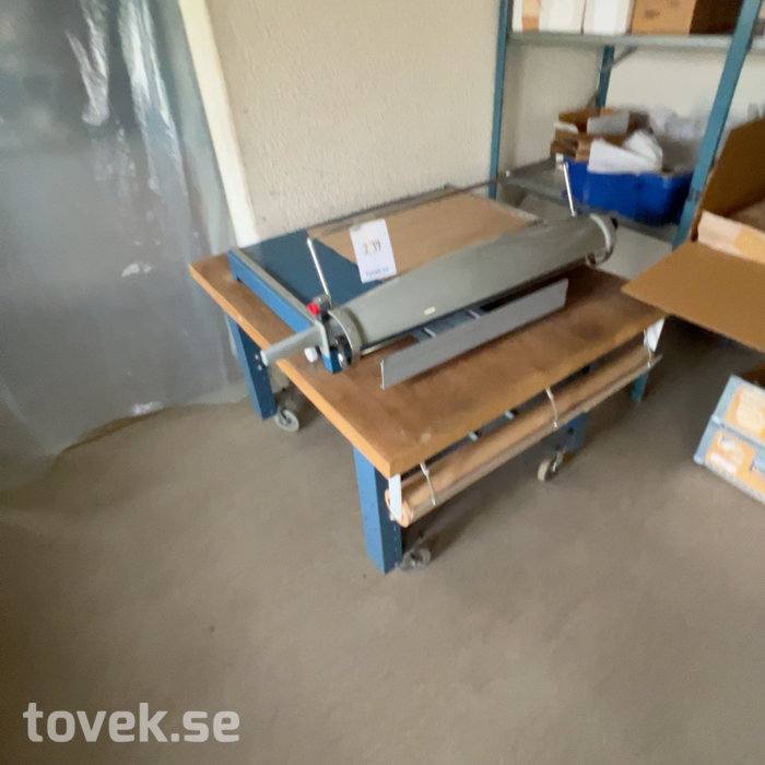 Slider image 0